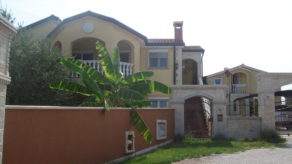 Apartments Barbara Poreč Extérieur photo